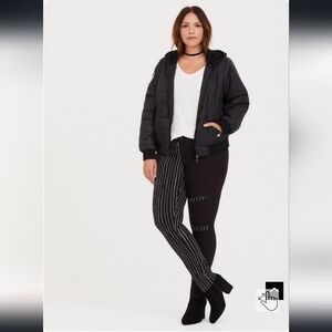 Torrid Nightmare Before Christmas Jack Twill Skinny Jeans size 22